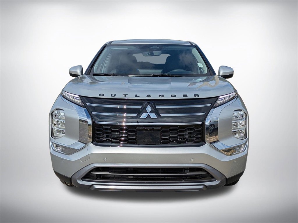 New 2025 Mitsubishi Outlander SE image 9