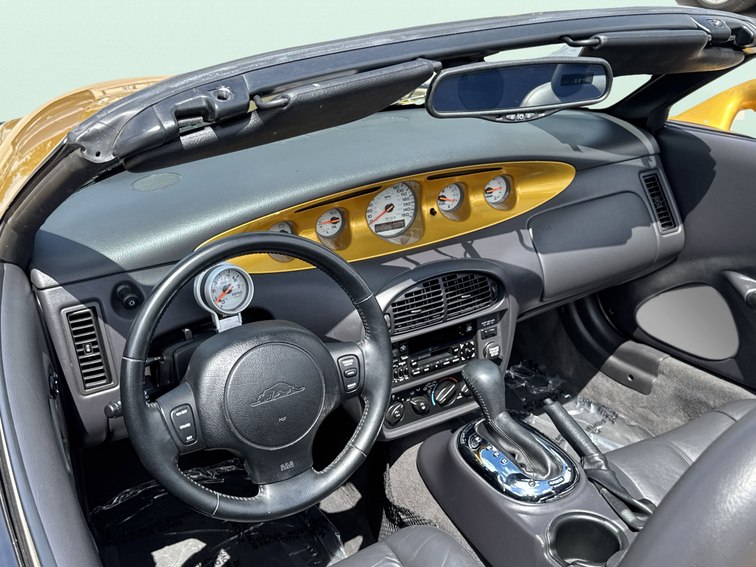Used 2002 Chrysler Prowler image 38