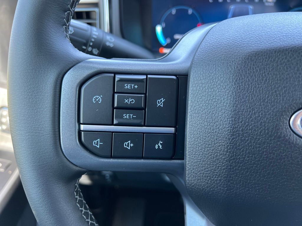 New 2026 Ford F250 Lariat w/ Chrome Package image 18