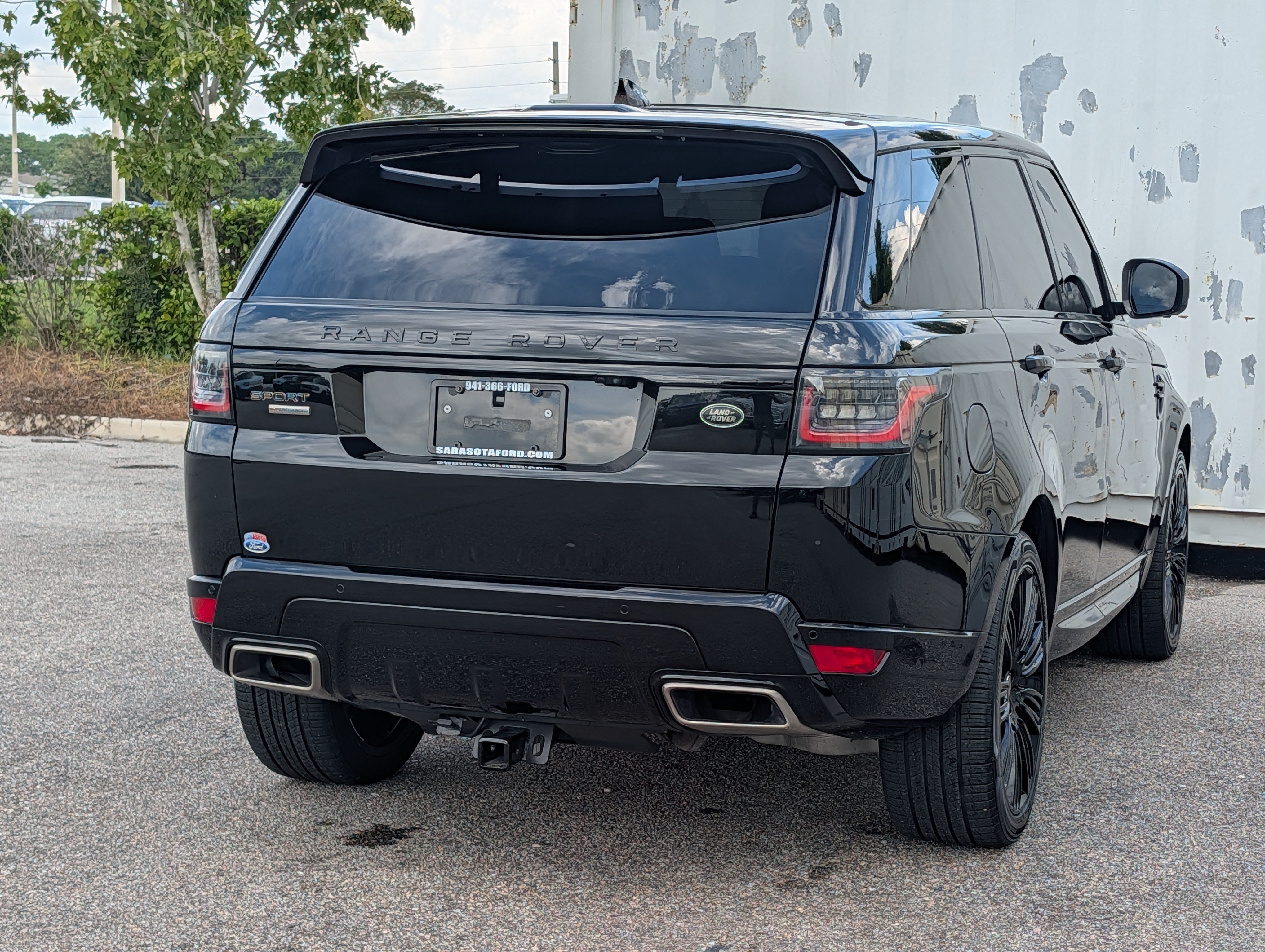 Used 2019 Land Rover Range Rover Sport Supercharged AWD/4WD image 5