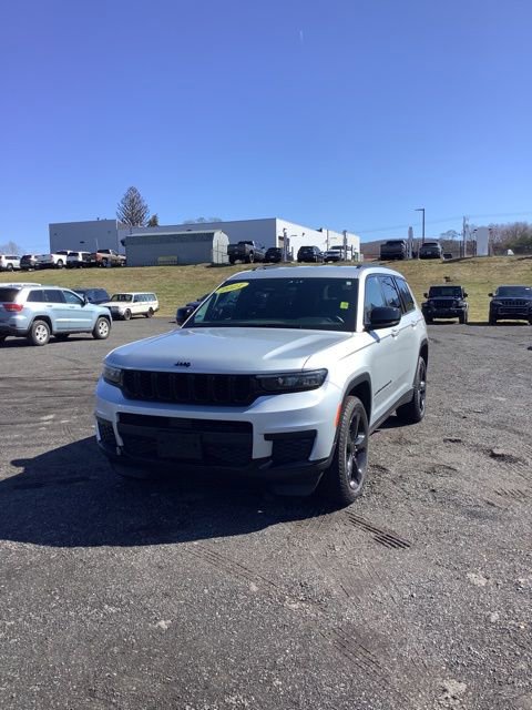 Certified 2021 Jeep Grand Cherokee L Laredo image 9