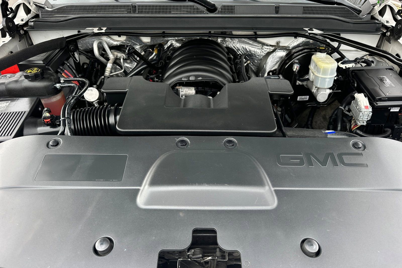 Used 2015 GMC Yukon SLE w/ Convenience Package image 27