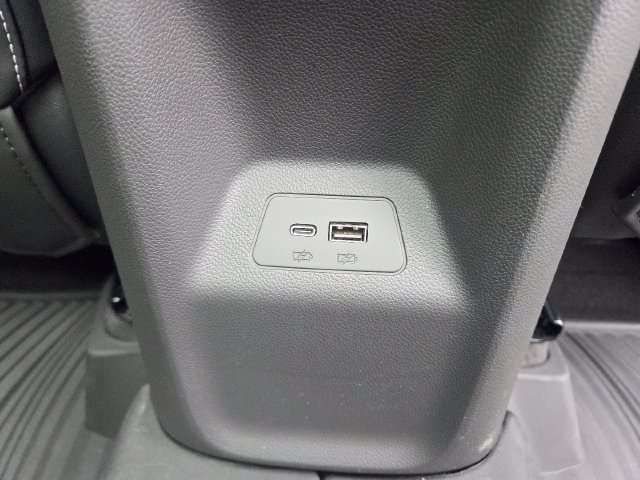 New 2026 Buick Envision Sport Touring AWD/4WD image 17