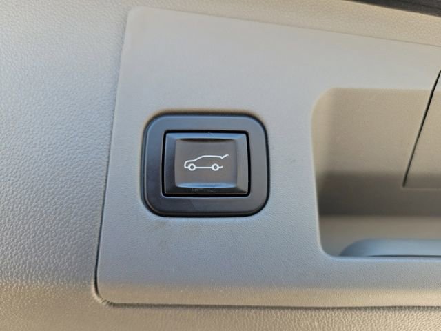 Used 2017 Cadillac XT5 Luxury image 11