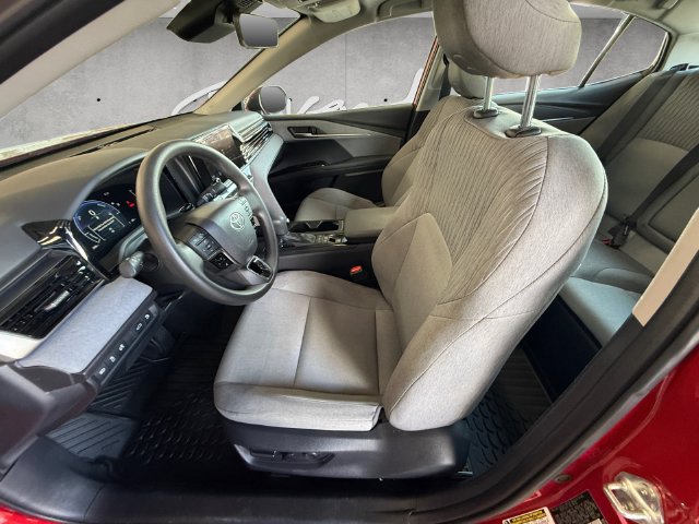 Used 2025 Toyota Camry LE w/ Convenience Package FWD image 24