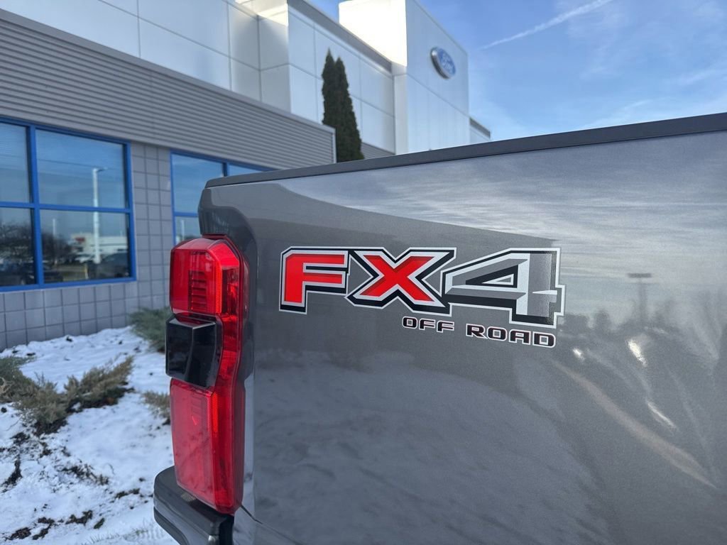 Certified 2024 Ford F350 Platinum image 15
