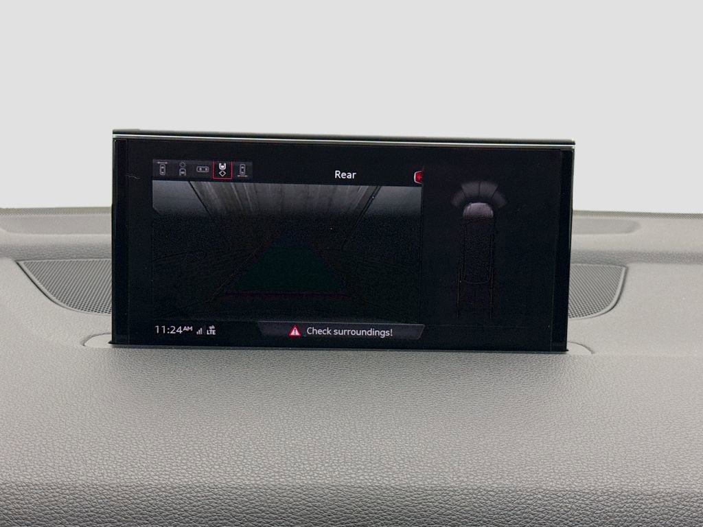 Used 2018 Audi Q7 3.0T Prestige w/ Prestige Package image 15