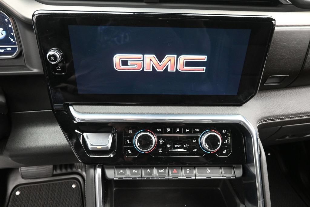 Used 2025 GMC Sierra 1500 Denali w/ Technology Package AWD/4WD image 19