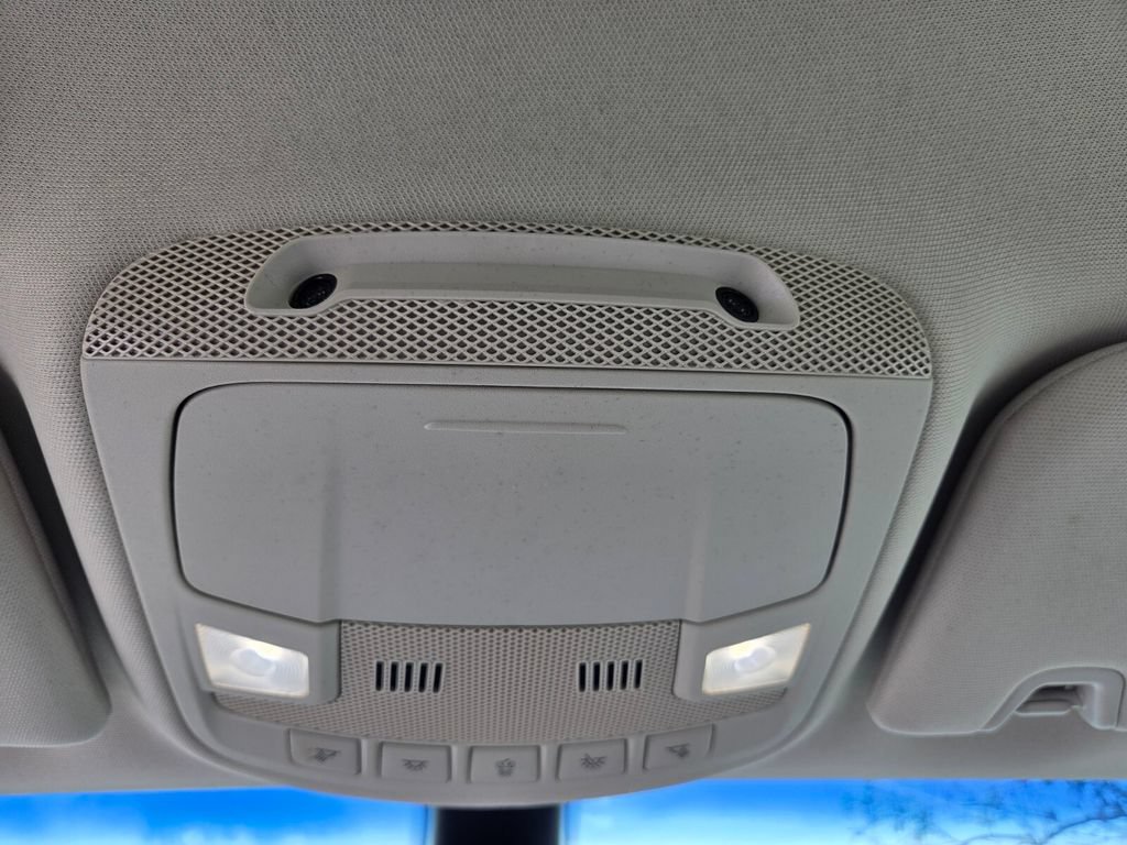 Used 2019 Lincoln Continental Select FWD image 28