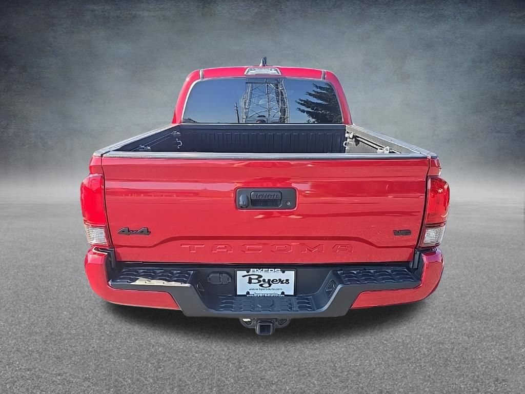 Used 2021 Toyota Tacoma SR5 AWD/4WD image 8