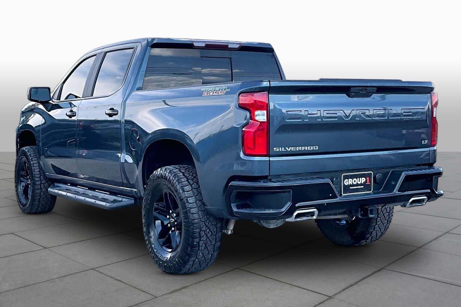 Used 2019 Chevrolet Silverado 1500 LT Trail Boss AWD/4WD image 12