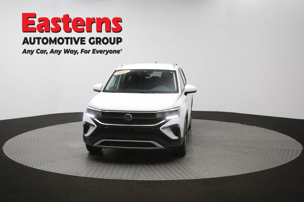Used 2024 Volkswagen Taos SE FWD image 52
