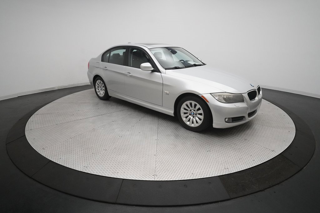 Used 2009 BMW 328i xDrive Sedan image 13
