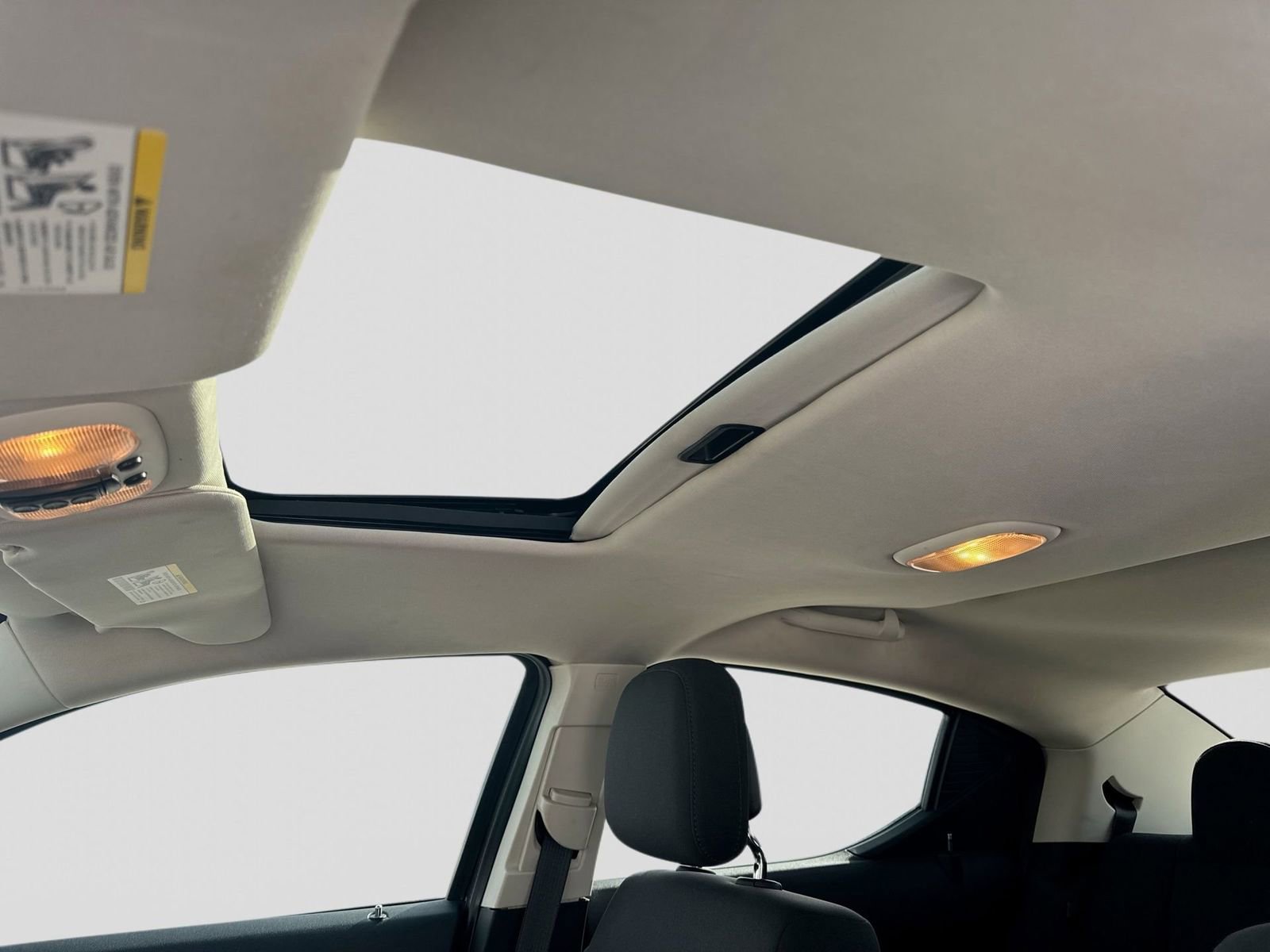 Used 2010 Dodge Avenger SXT image 18