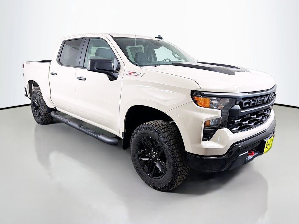 New 2026 Chevrolet Silverado 1500 Custom Trail Boss AWD/4WD image 3