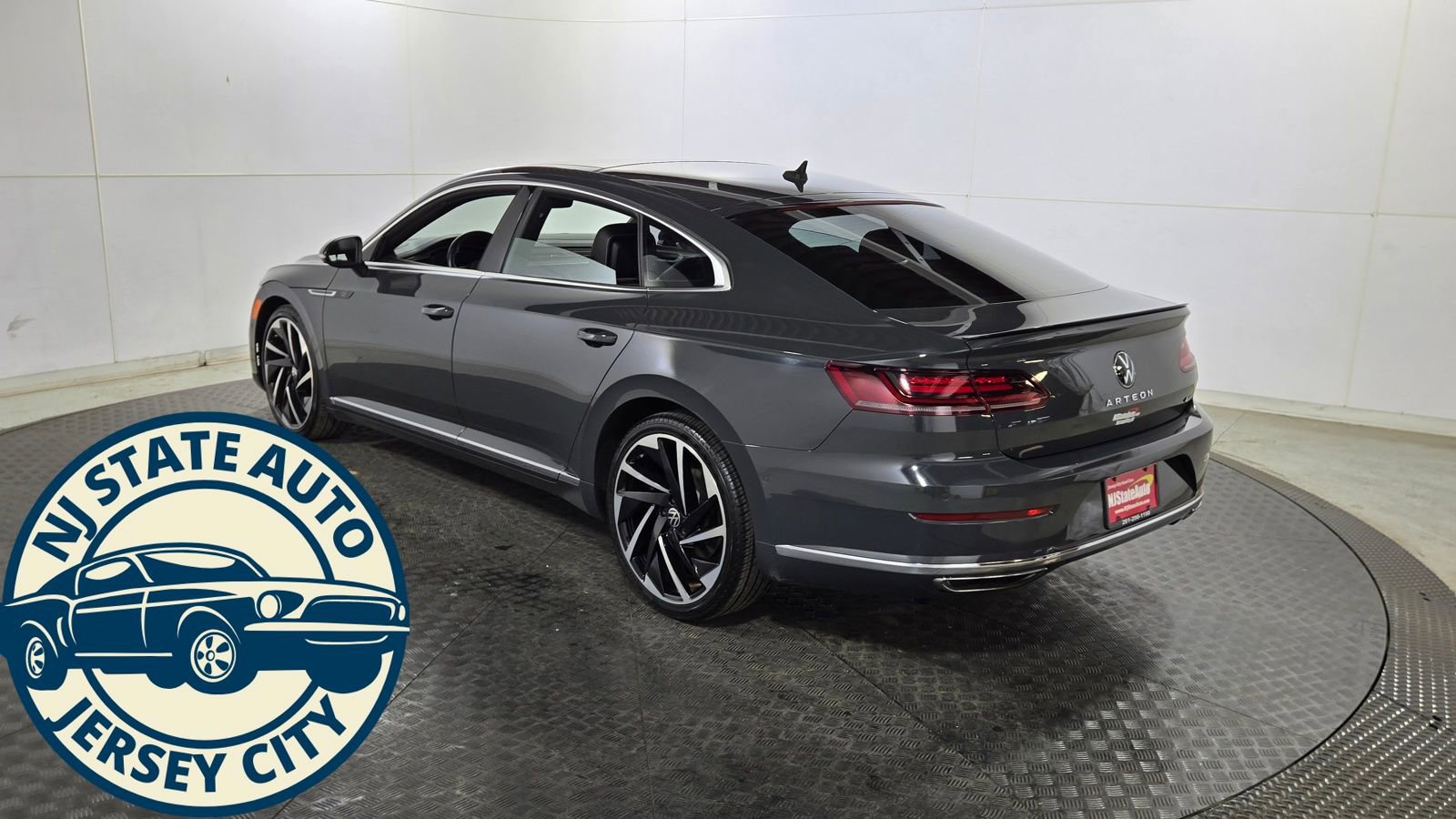 Used 2021 Volkswagen Arteon SEL Premium image 5