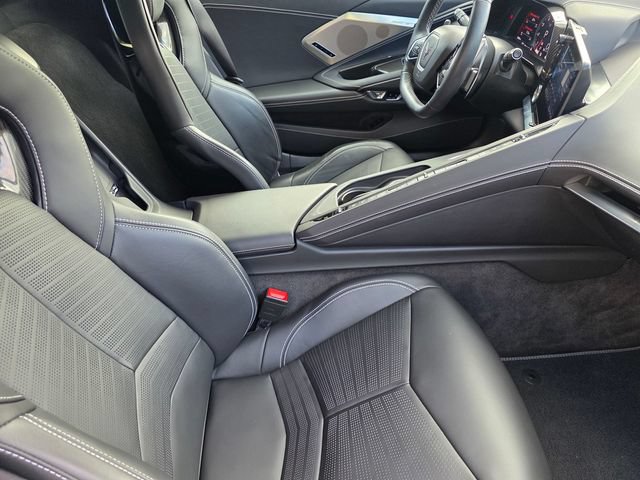 Certified 2022 Chevrolet Corvette Stingray Preferred Cpe w/ Z51 Performance Package RWD image 18