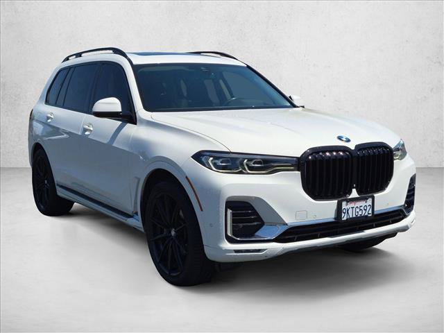 Used 2021 BMW X7 xDrive40i w/ Premium Package AWD/4WD image 3