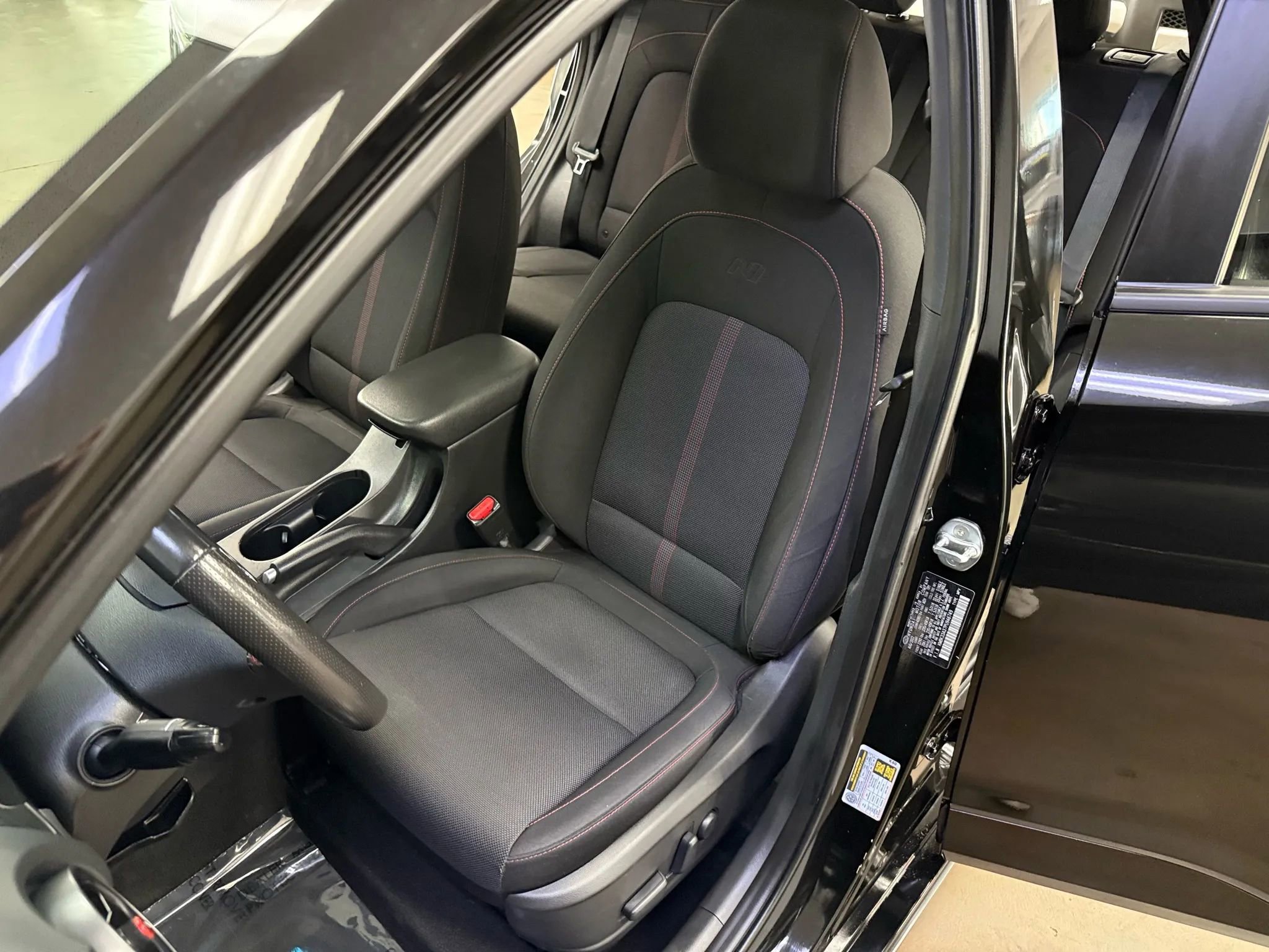 Used 2023 Hyundai Kona N Line image 11