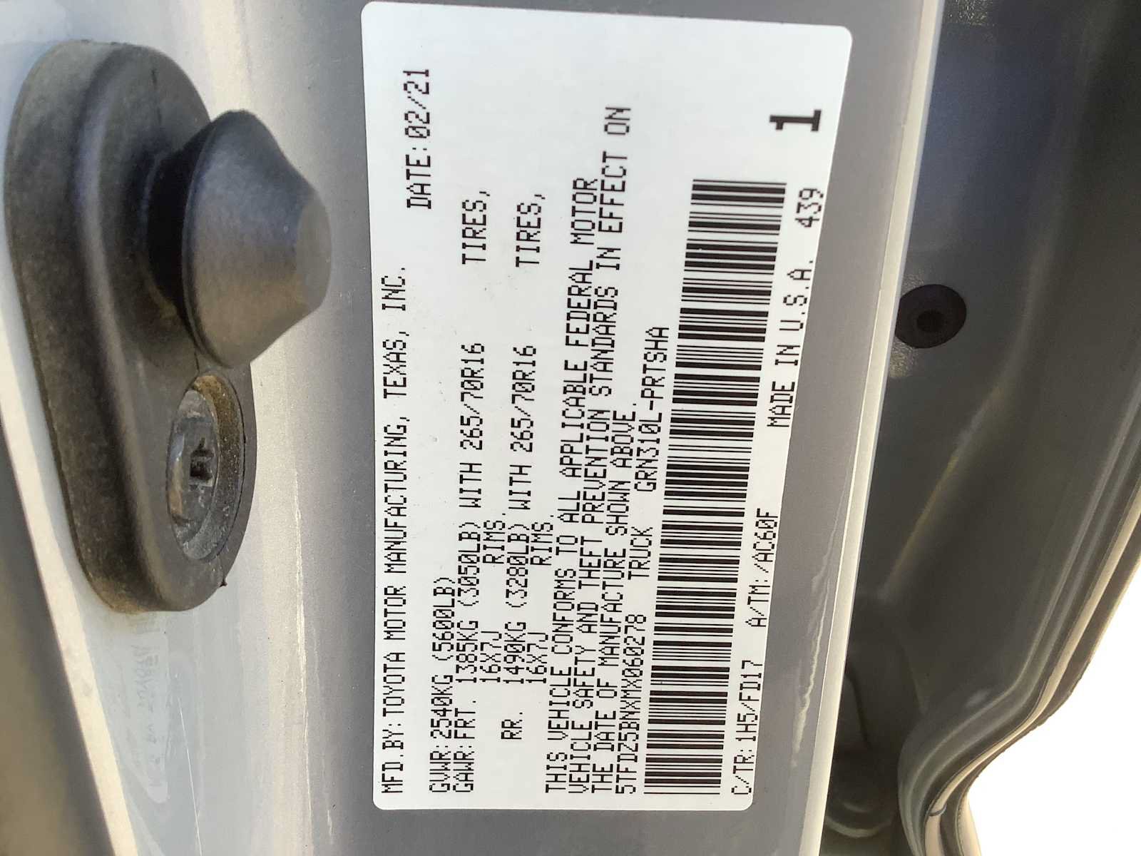 Used 2021 Toyota Tacoma TRD Off-Road AWD/4WD image 21