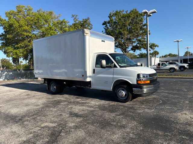 New 2026 Chevrolet Express 4500 w/ Power Convenience Package RWD image 20