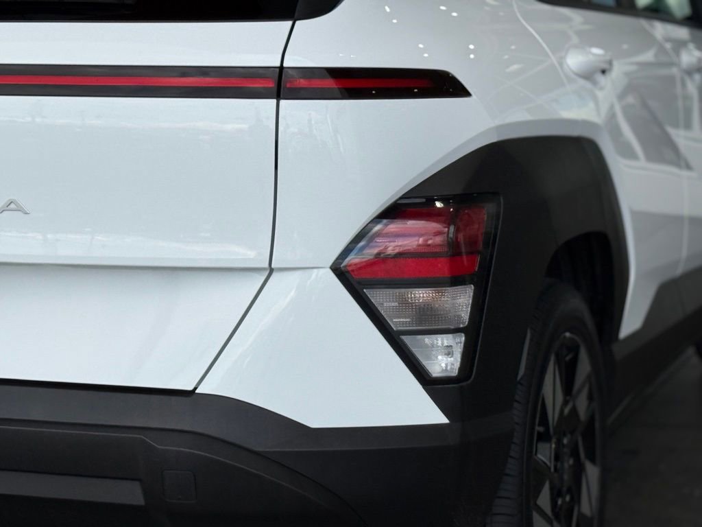 Used 2024 Hyundai Kona SEL image 15