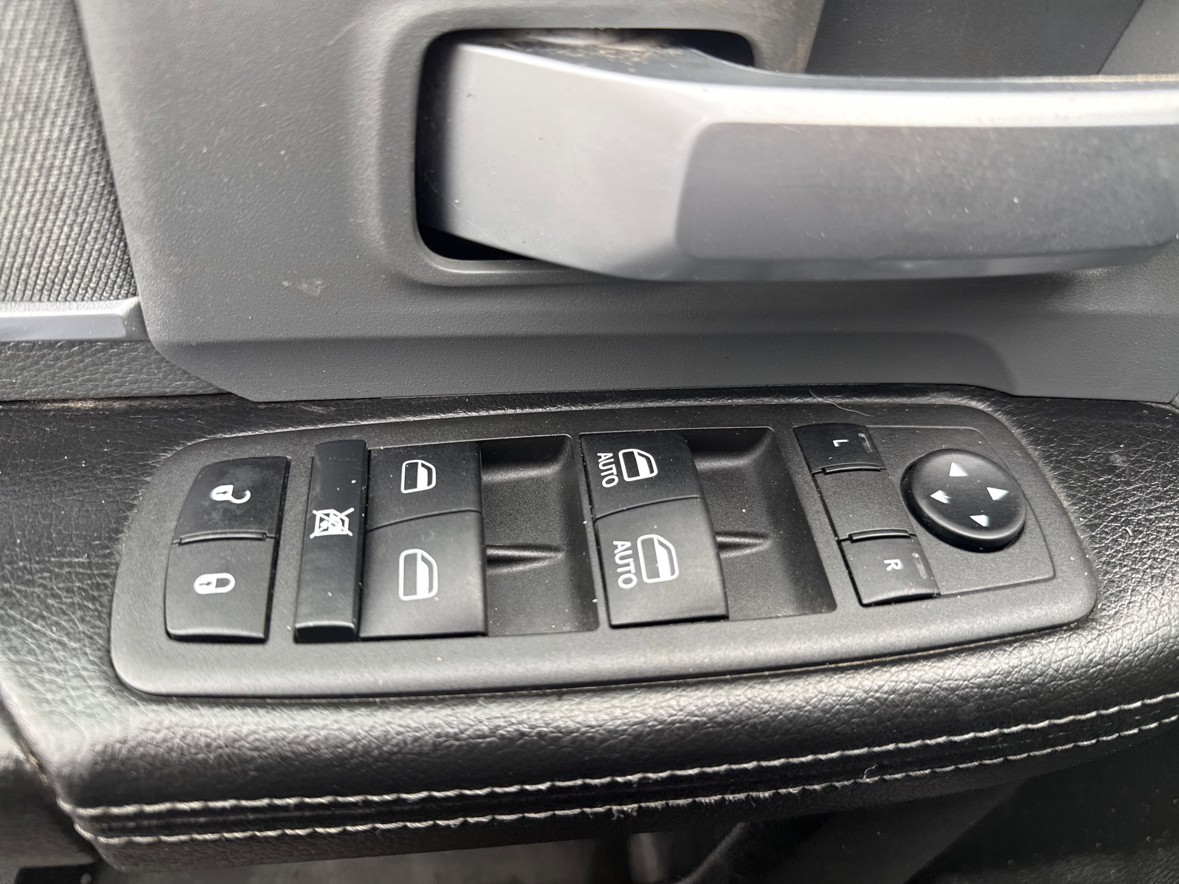 Used 2022 RAM 2500 Big Horn image 13