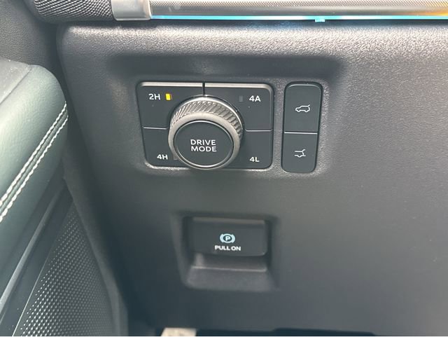 New 2026 Ford Expedition Platinum w/ Stealth Performance Package image 30