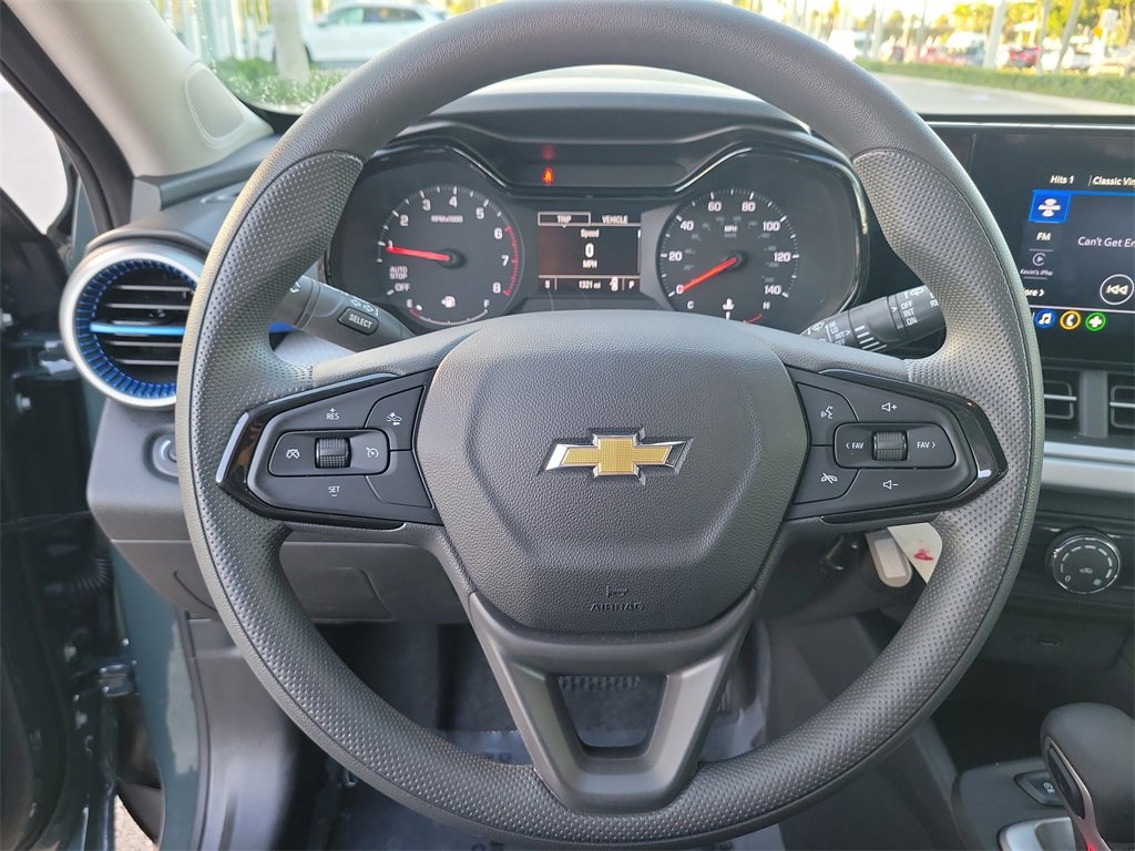 Used 2026 Chevrolet Trax LS image 17