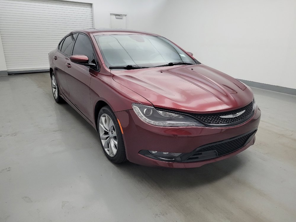 Used 2015 Chrysler 200 S w/ Navigation & Sound Group I FWD image 13