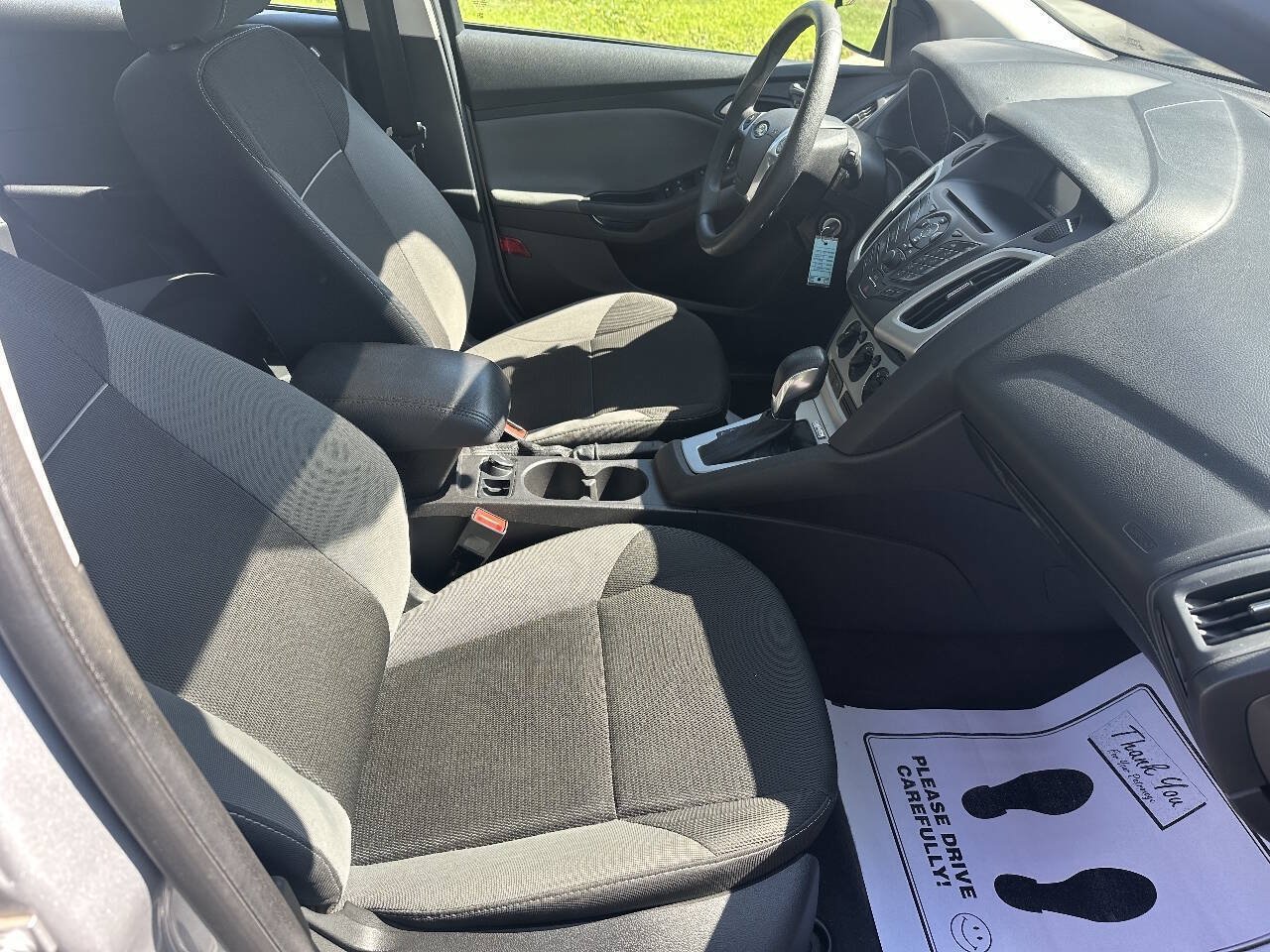 Used 2014 Ford Focus SE FWD image 11