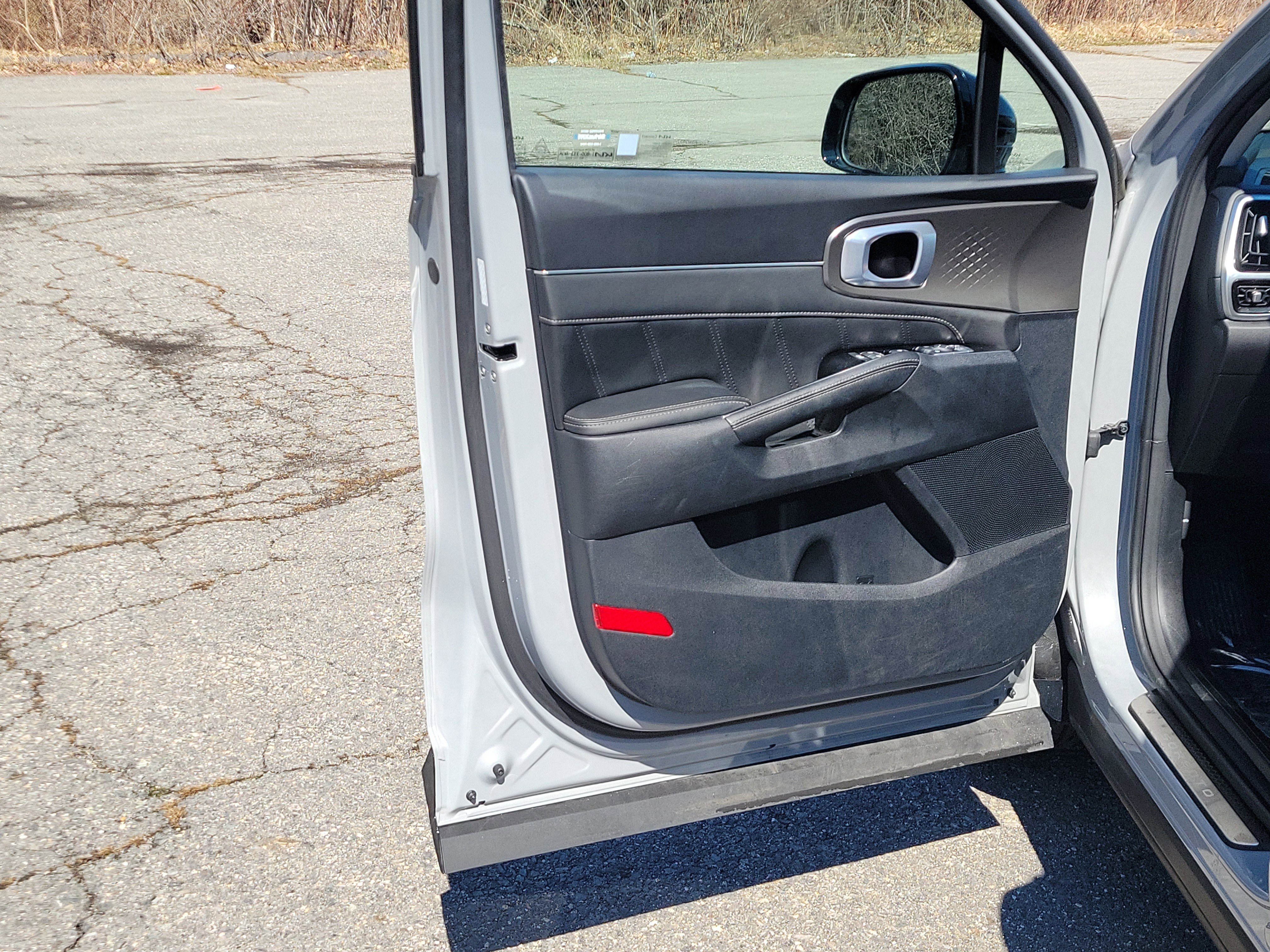 Used 2023 Kia Sorento SX image 15