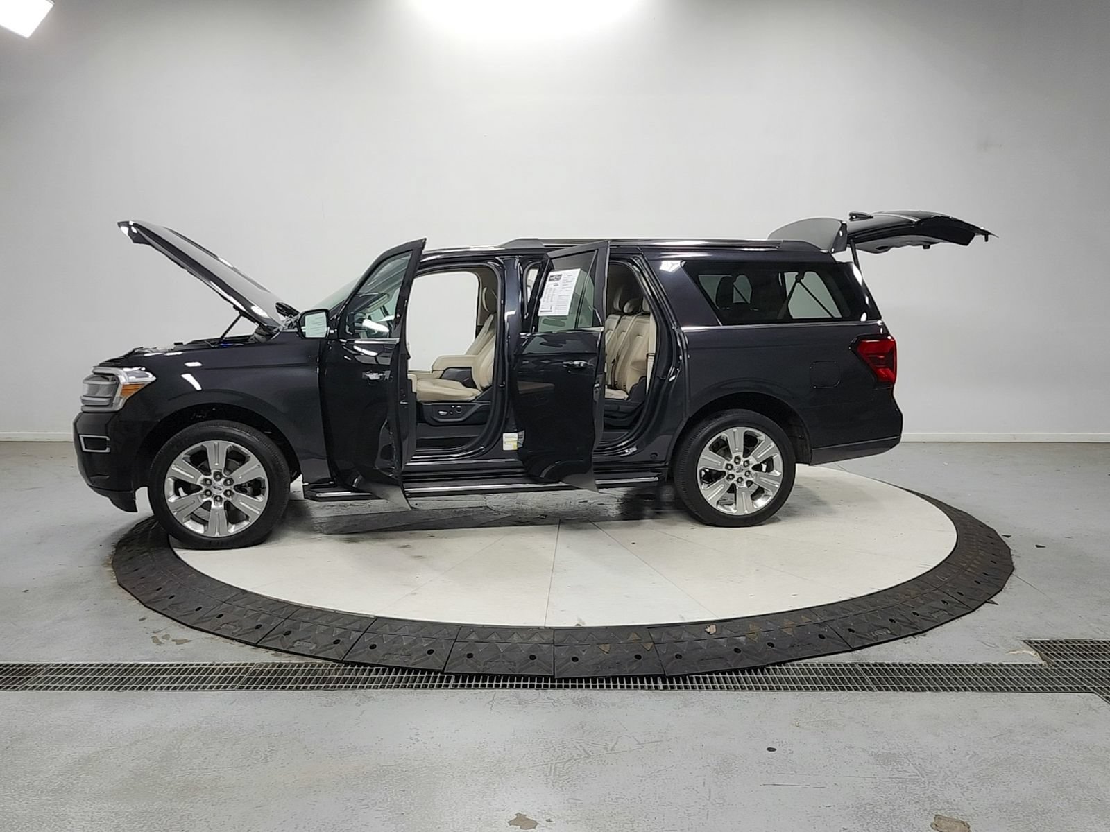 Used 2022 Ford Expedition Max Limited RWD image 13
