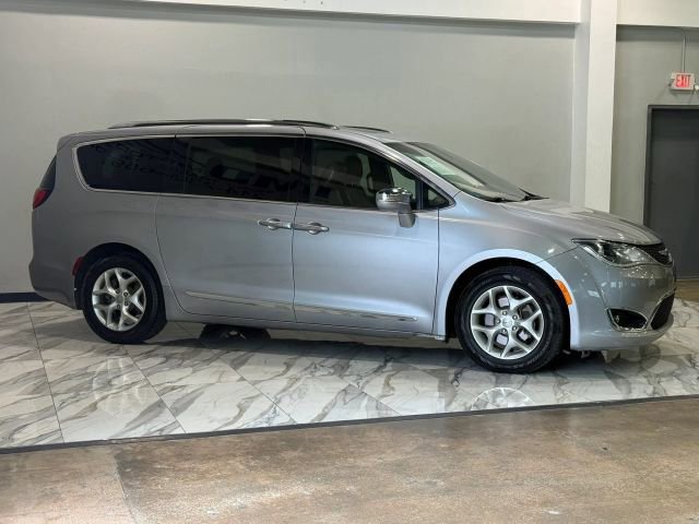 Used 2020 Chrysler Pacifica Limited FWD image 5