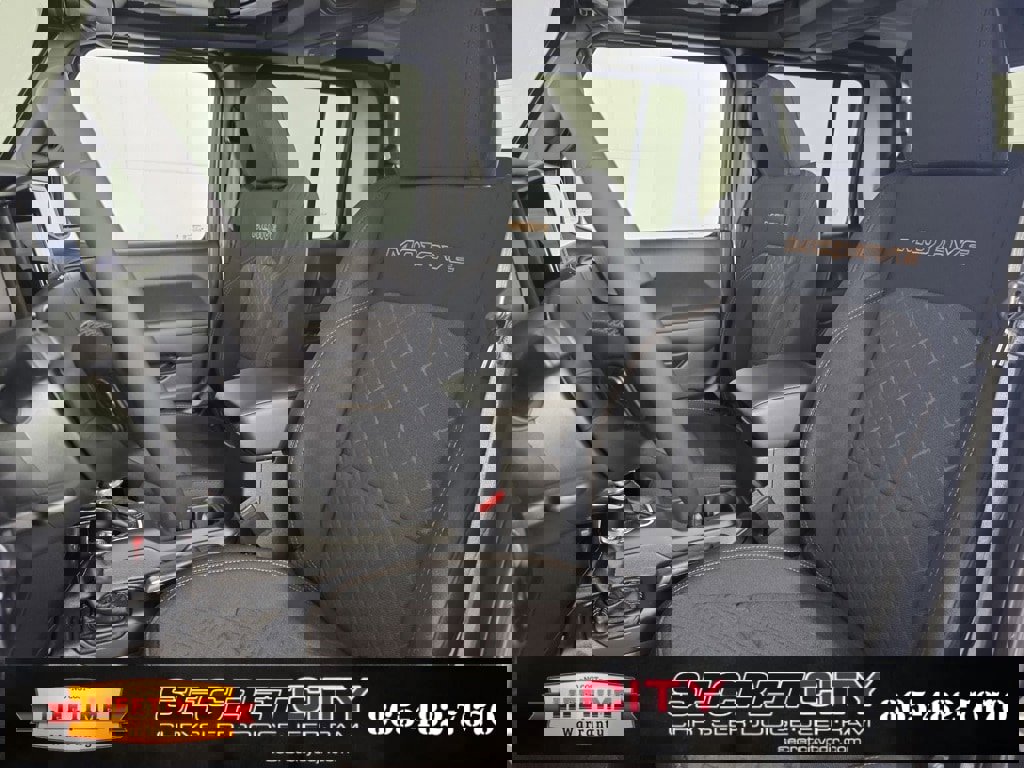 New 2025 Jeep Gladiator Mojave image 10