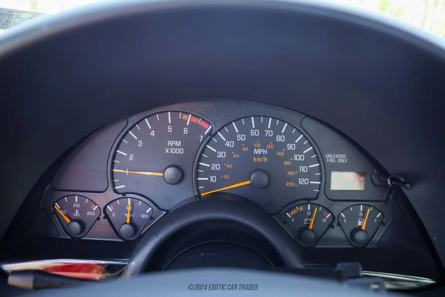 Used 1997 Pontiac Firebird Coupe w/ Opt Pkg image 30