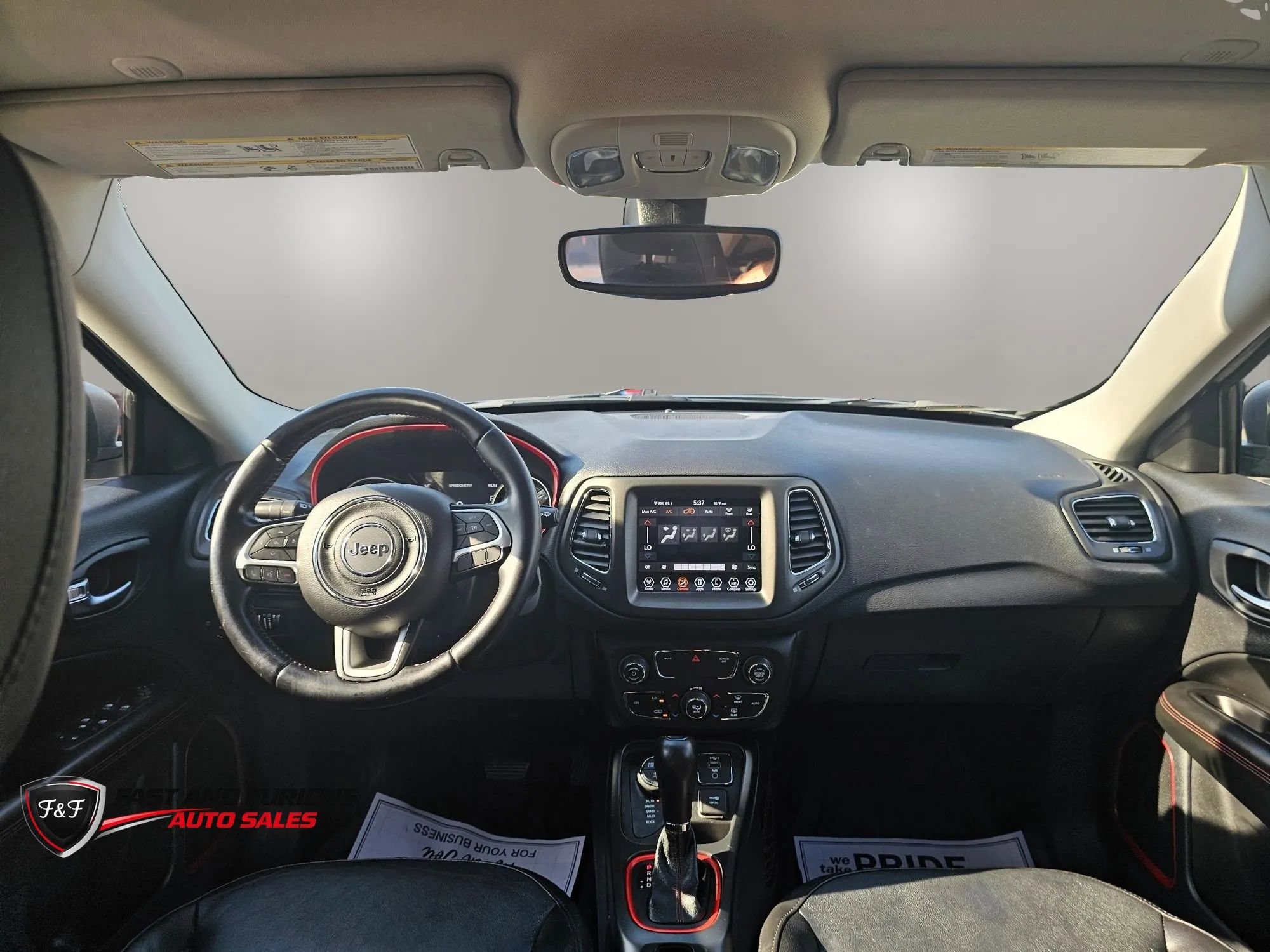 Used 2020 Jeep Compass Trailhawk AWD/4WD image 15