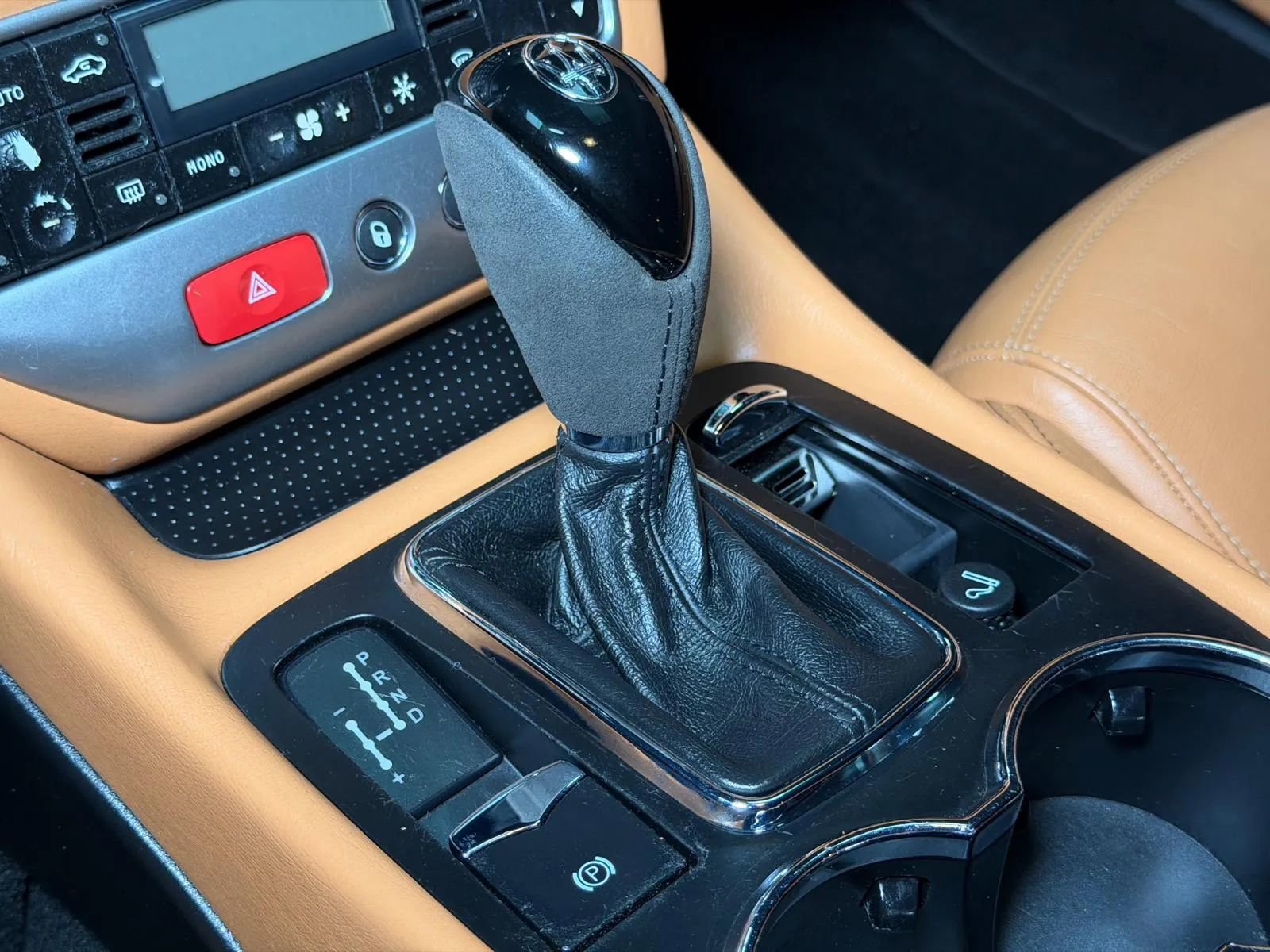 Used 2016 Maserati GranTurismo MC Centennial image 26