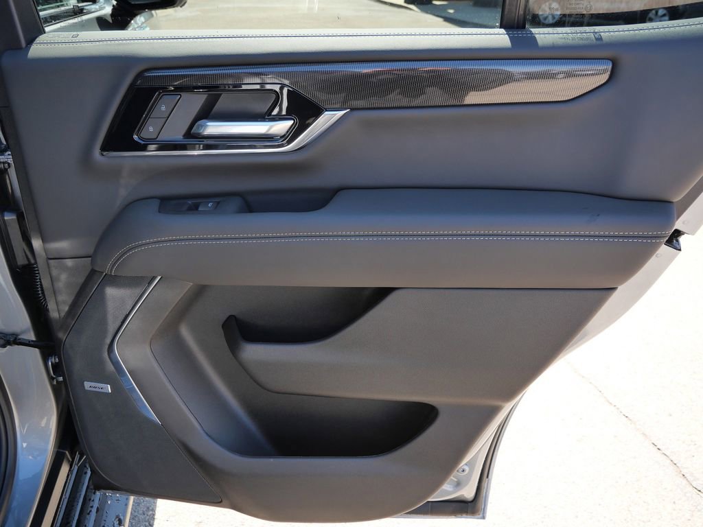 New 2026 GMC Yukon Elevation image 27