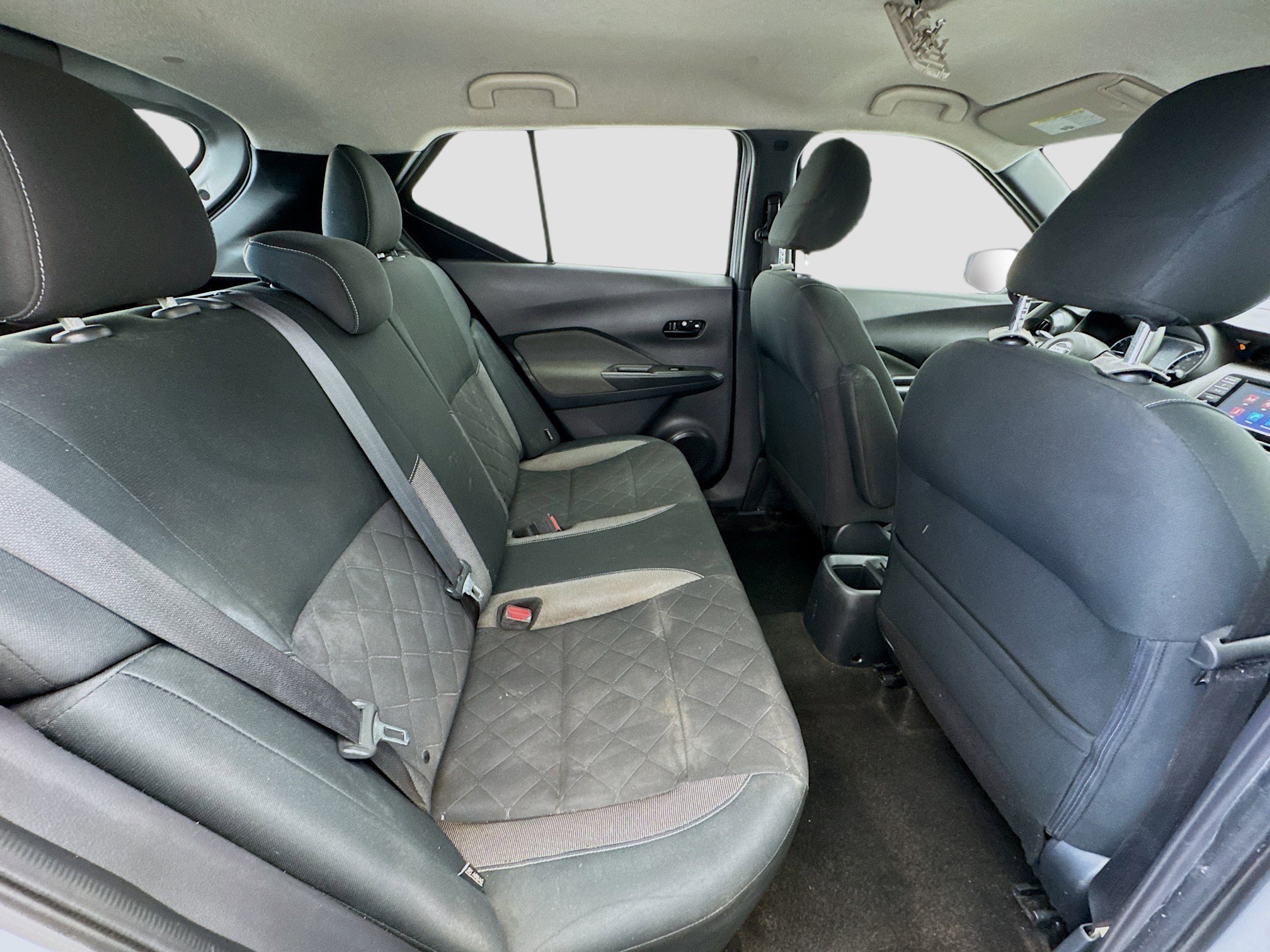 Used 2020 Nissan Kicks S FWD image 17