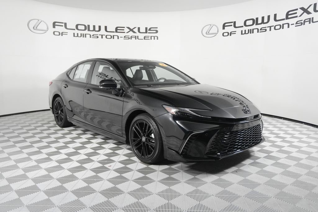 Used 2025 Toyota Camry XSE w/ Premium Plus Package FWD image 3