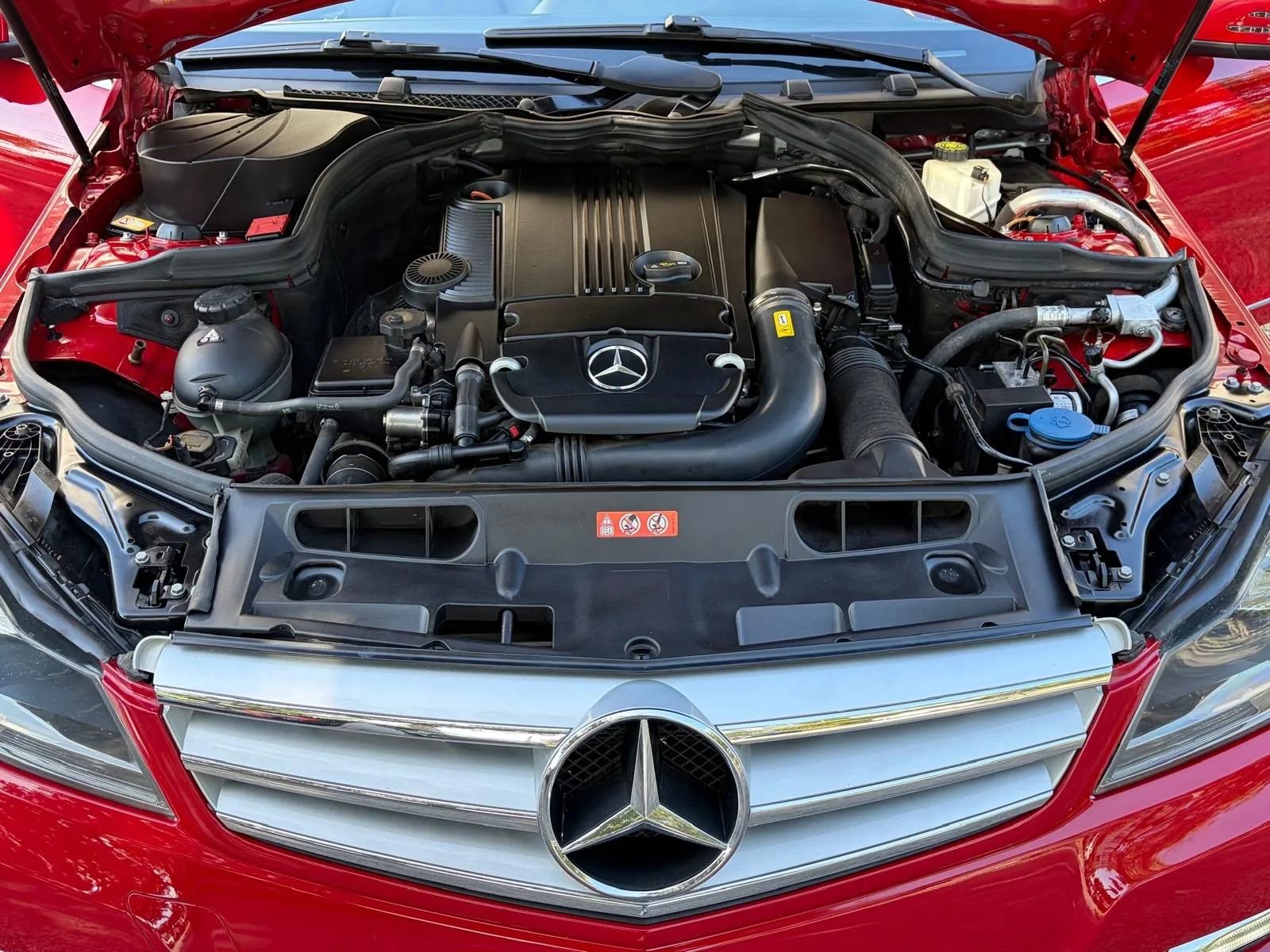 Used 2013 Mercedes-Benz C 250 Sedan w/ Multimedia Pkg image 18