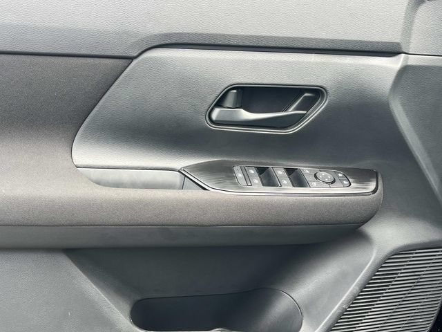 New 2026 Nissan Kicks S FWD image 19