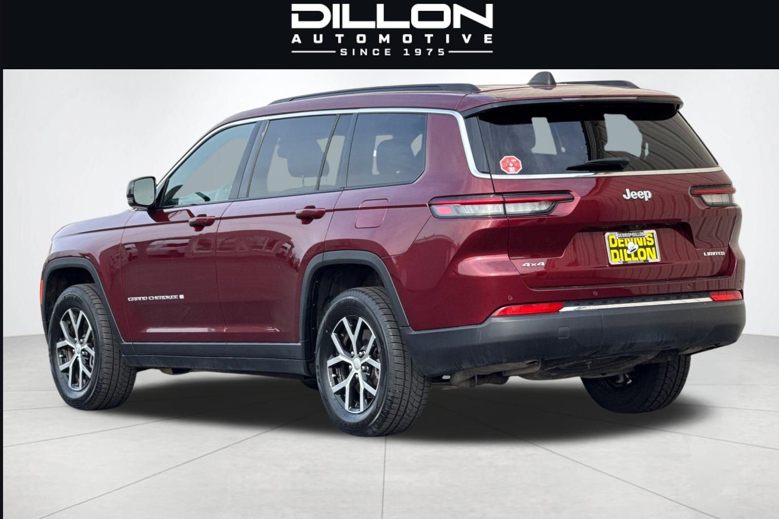 Used 2024 Jeep Grand Cherokee L Limited w/ Trailer Tow Package AWD/4WD image 6