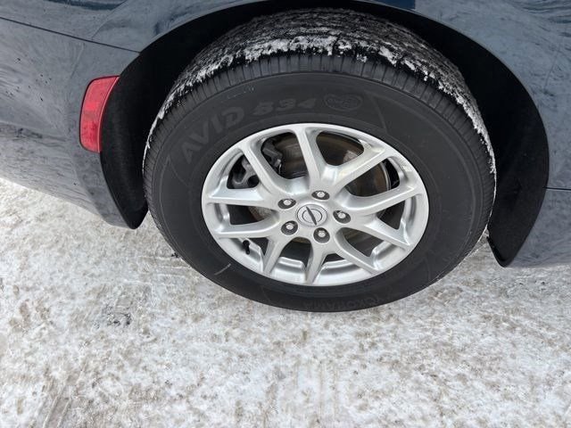 Used 2024 Chrysler Pacifica Touring image 43