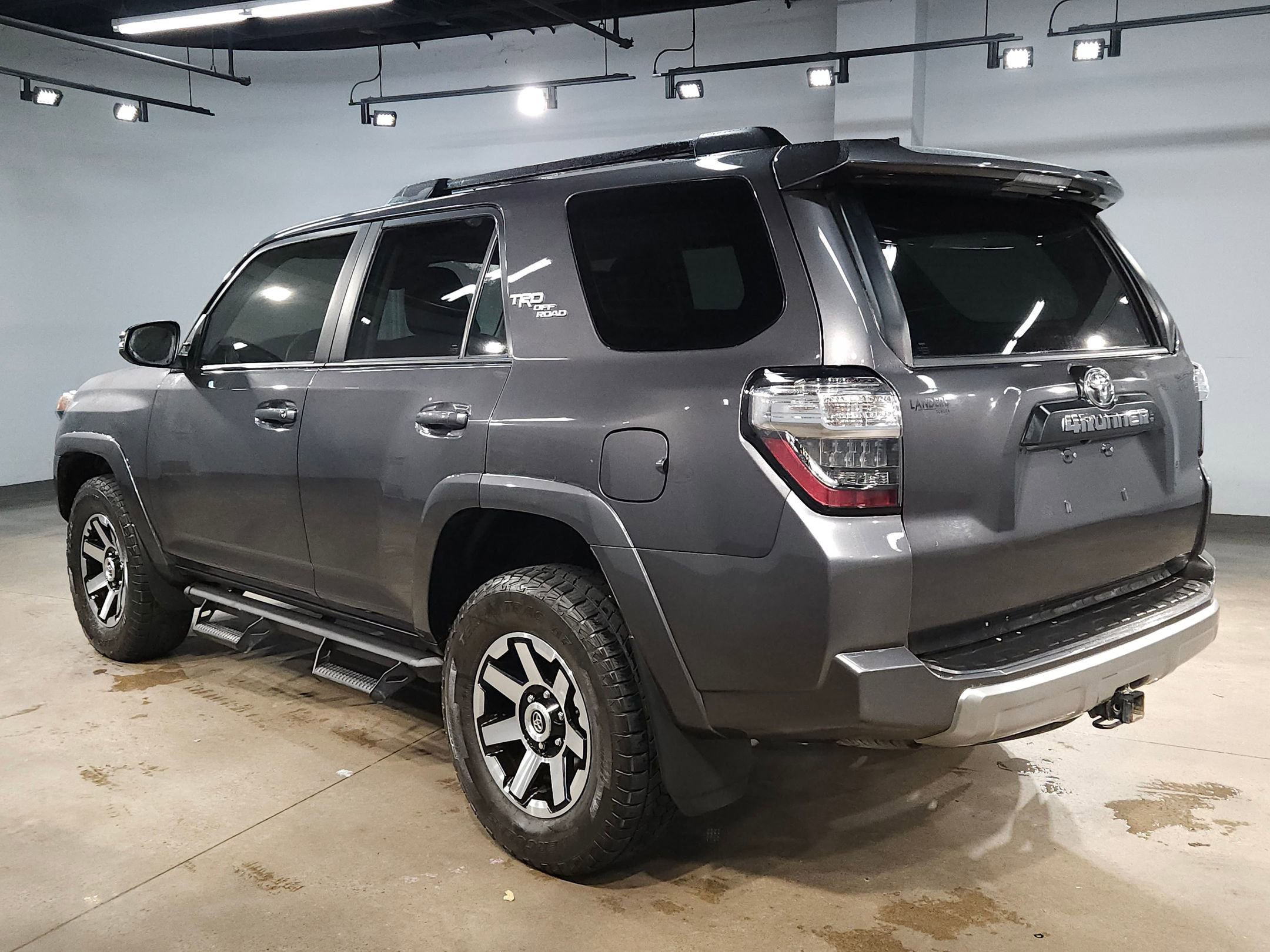 Used 2020 Toyota 4Runner TRD Off-Road Premium image 5