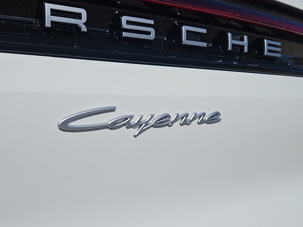New 2026 Porsche Cayenne AWD/4WD image 10