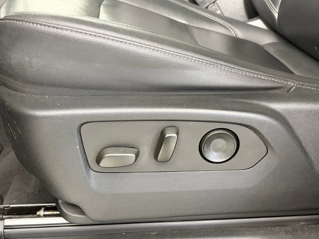 Used 2021 Chevrolet Tahoe Z71 AWD/4WD image 27