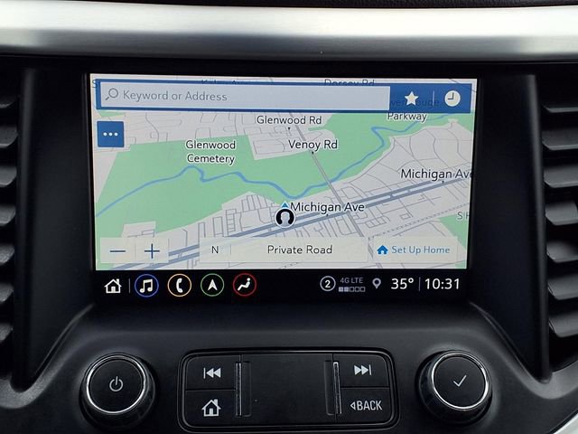 Used 2023 GMC Acadia SLT image 9