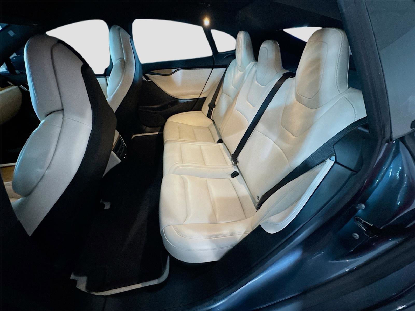 Used 2019 Tesla Model S Long Range image 14